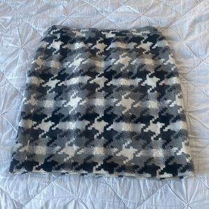 Ann Taylor loft woman petites 4p winter skirt